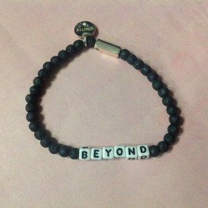 Retro BEYOND Black Lava Bead Stretch Bracelet